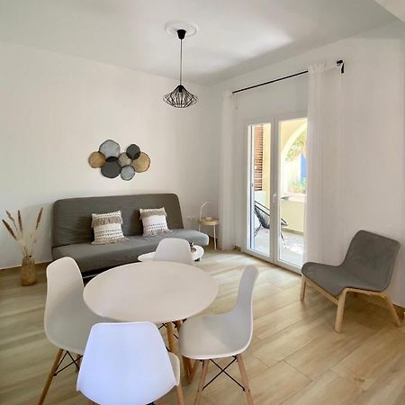 Batsi Seaside Apartment Εξωτερικό φωτογραφία